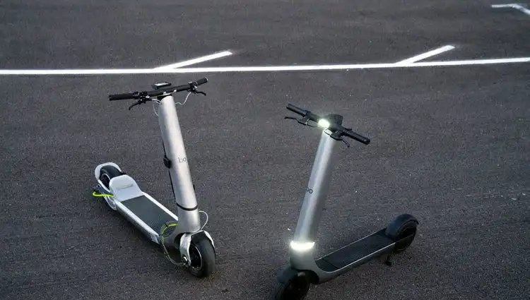 Elektrikli Scooter'da Devrim: Hız Limitini Aşan Yenilikçi Tasarım