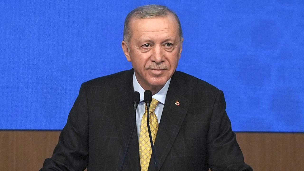 Cumhurbaşkanı Erdoğan, Deprem Bölgesindeki Konutların Yıl Sonu Teslim Edileceğini Açıkladı