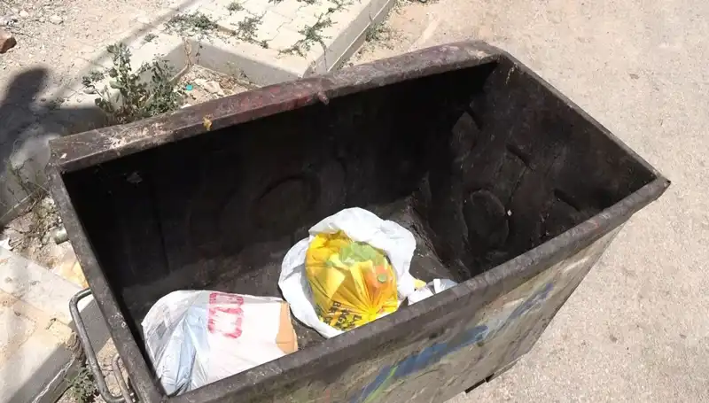 Evde Doğurduğu Bebek Korkunç Bir Şekilde Çöpe Atıldı!