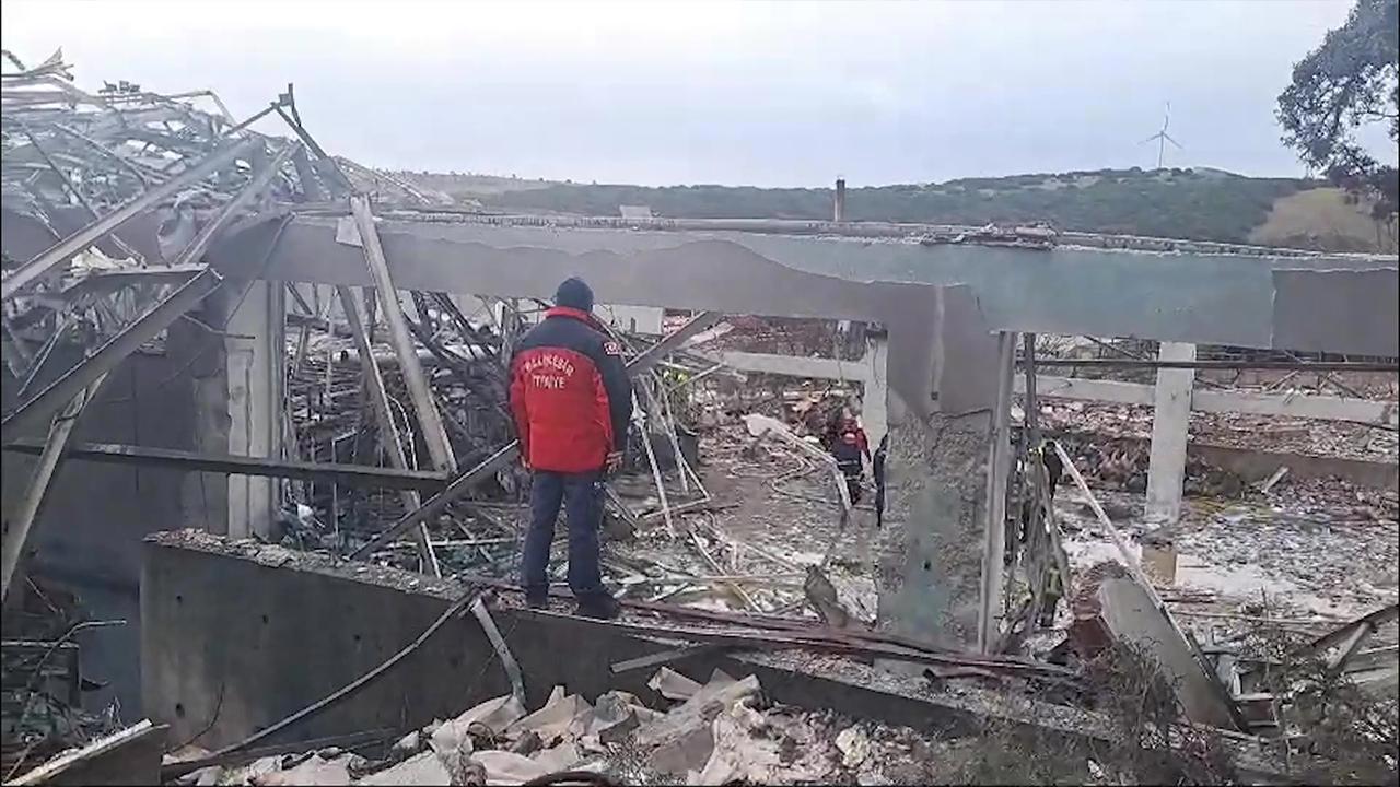Balıkesir'de Patlayıcı Fabrikasında Patlama